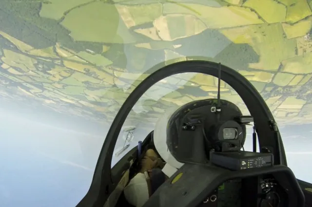 Gliding at Lasham — photograph 1
