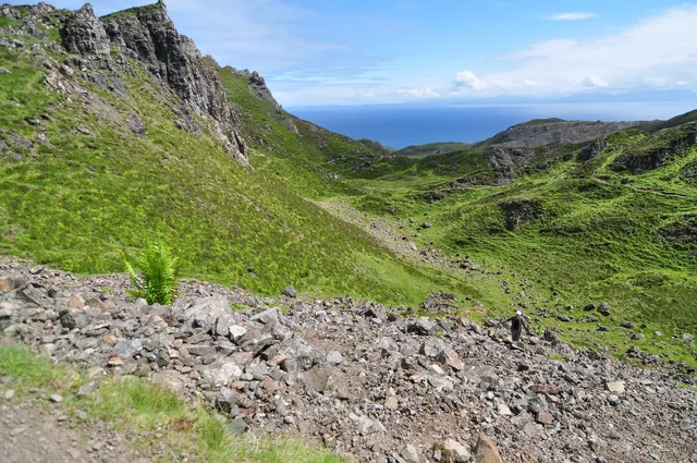 Quiraing Circuit — photograph 11