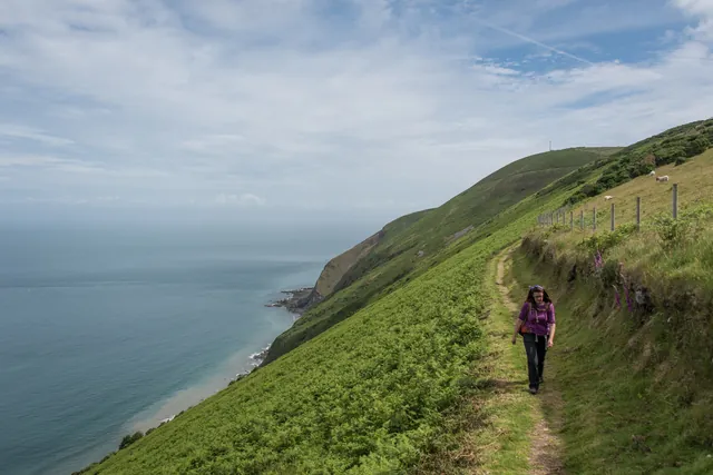Great weather as we set off on day 3, down the hill from Countisbury to Lynmouth