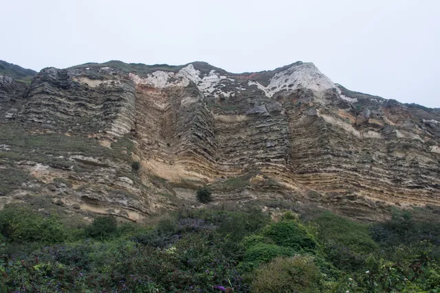Hooken Cliffs
