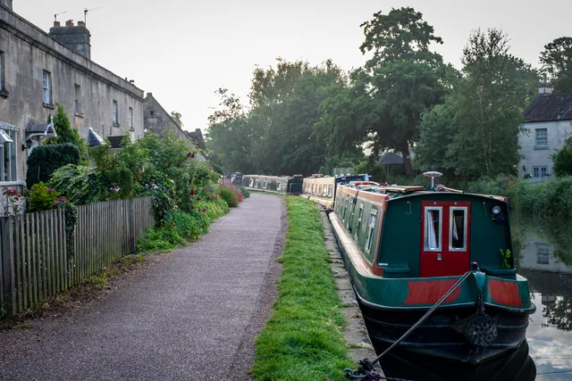 Parked up at a good spot in Bathampton - walking distance to the excellent Bathampton Mill pub