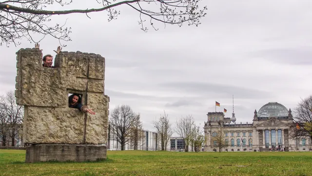 DnG with the Reichstag building in the background