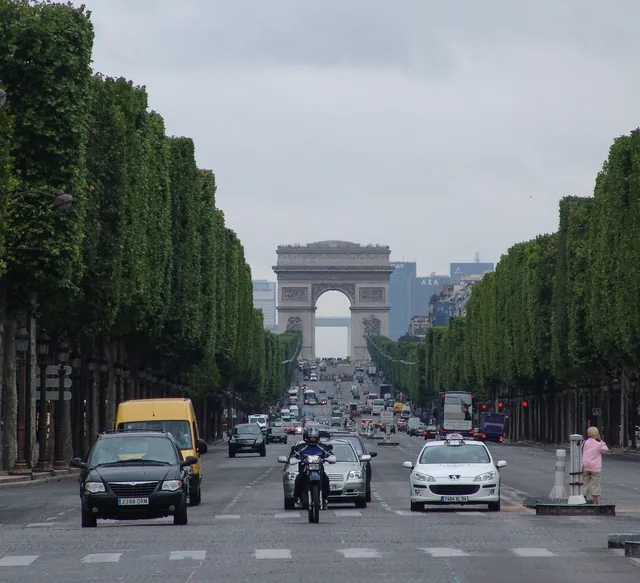 Champs Elysee