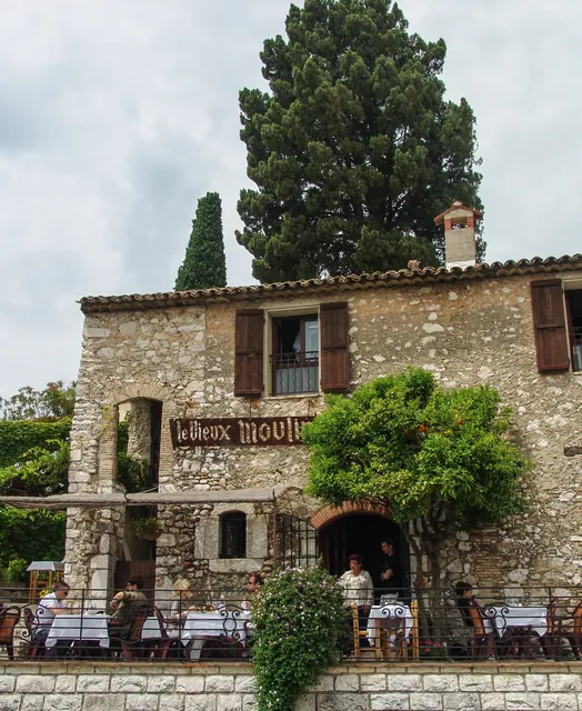 Southern France Roadtrip — photograph 3