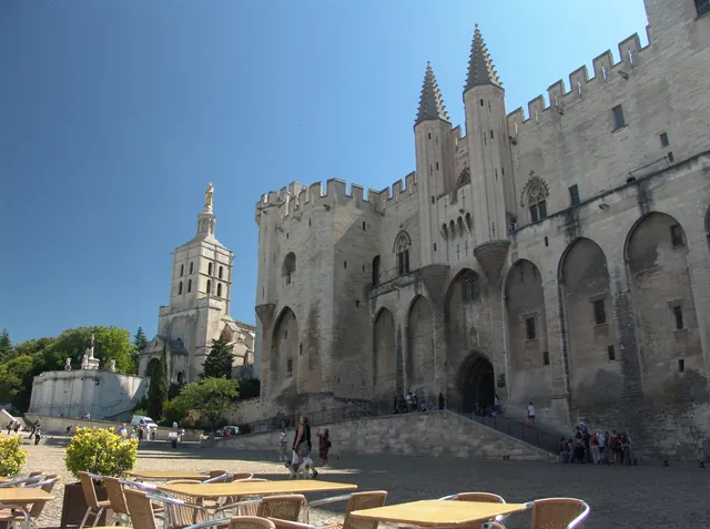 Stopping for cafe-au-lait in the very medieval looking Avignon