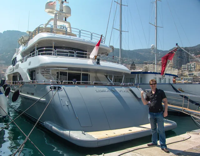 "Would you keep an eye on the dinghy whilst I go onshore for a gin and tonic?"