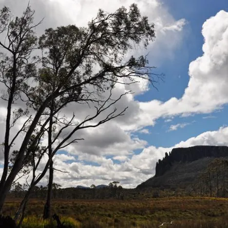 Finally we reach the New Pelion Hut with its idyllic views looking across the Pelion Plains
