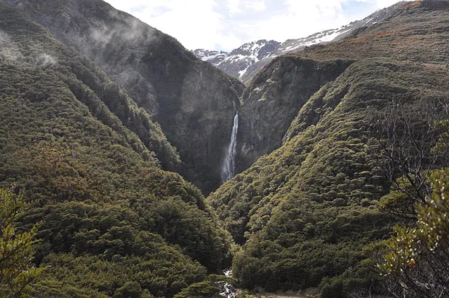 Impressive views of Bridal Veil Falls as you walk up through the trees
