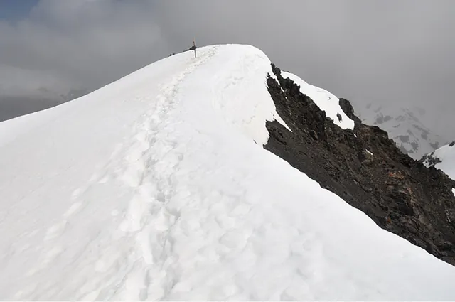 Avalanche Peak — photograph 33