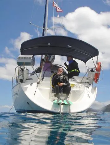 Gill getting ready for our first dive at Daydream Island