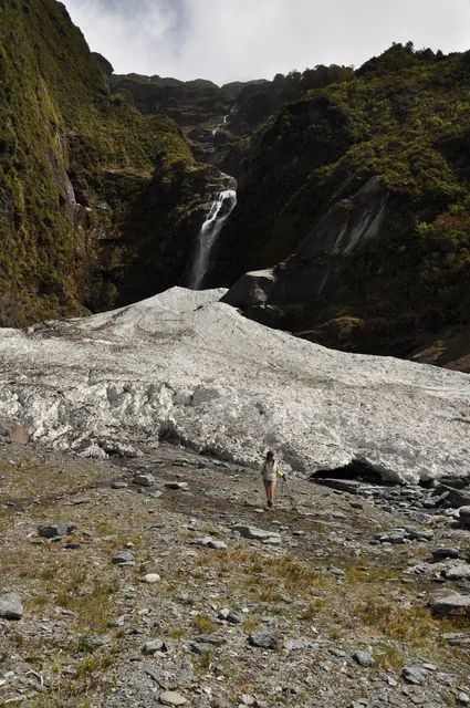Leaving the waterfalls and flat behind