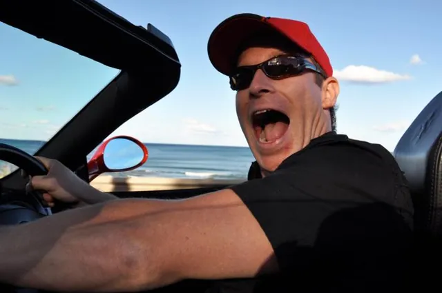 Darrell cruising the 360 along the beach road